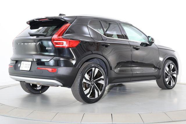 صورة 9 لـ 2023 Volvo XC40 B5 ULTIMATE BRIGHT THEME