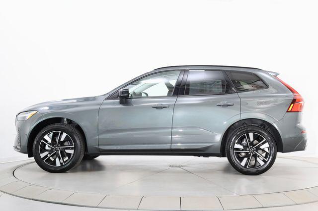 2026 Volvo XC60 B5 PLUS — фото 6