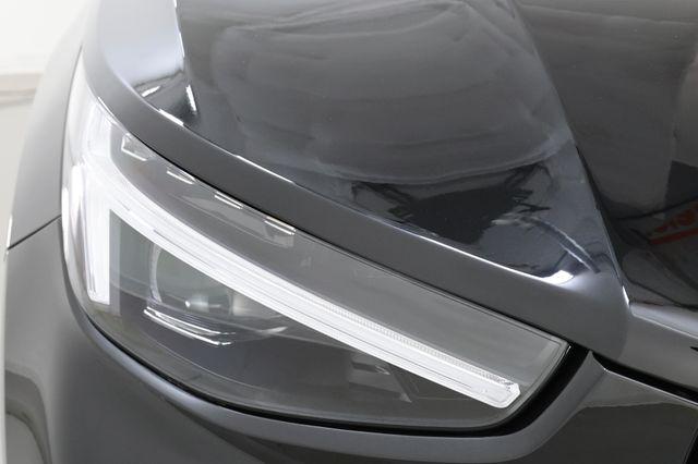 صورة مصغرة 11 لـ 2026 Volvo XC40 PLUS, B5 AWD GAS (MILD HYBRID), DARK