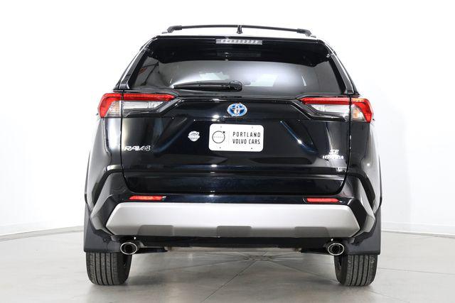 TOYOTA RAV4 - 7
