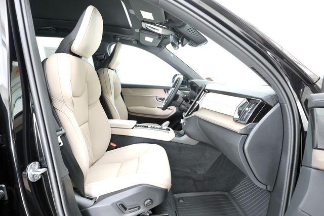 2026 Volvo XC90 PLUG-IN HYBRID PLUS, T8 AWD, ELECTRIC/GASOLIN — миниатюра 23