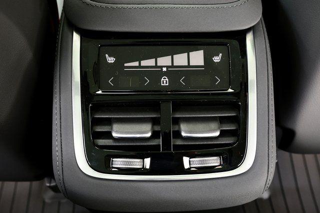 صورة مصغرة 17 لـ 2026 Volvo XC90 ULTRA, B6 AWD GAS (MILD HYBRID), GASOLINE, BR