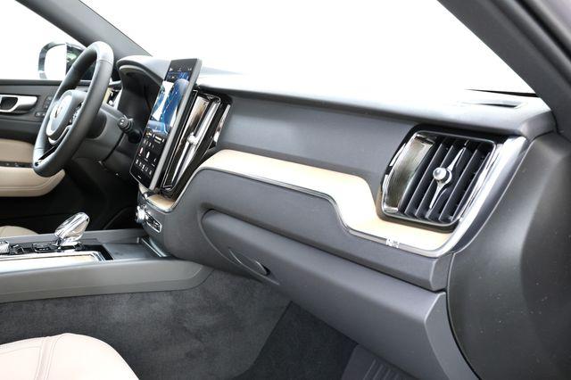 صورة مصغرة 20 لـ 2026 Volvo XC60 B5 PLUS