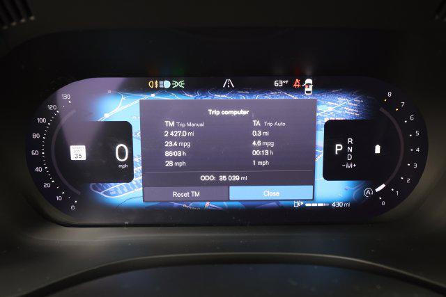 2023 Volvo XC60 B5 ULTIMATE DARK THEME — миниатюра 24