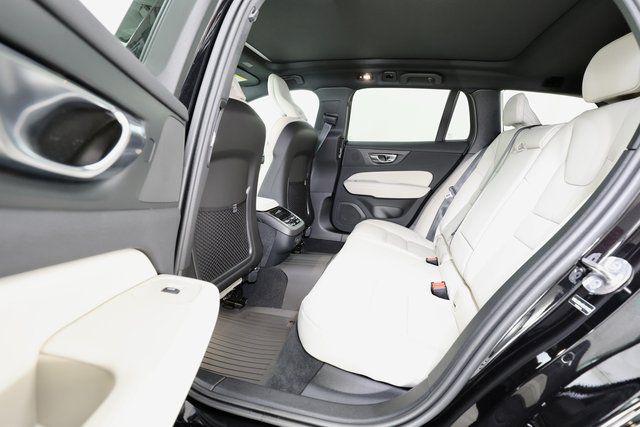 2026 Volvo V60 CROSS COUNTRY ULTRA, B5 AWD GAS (MILD HYBRID) 缩略图 16