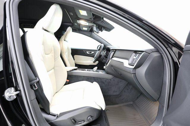 2026 Volvo V60 CROSS COUNTRY ULTRA, B5 AWD GAS (MILD HYBRID) 缩略图 22