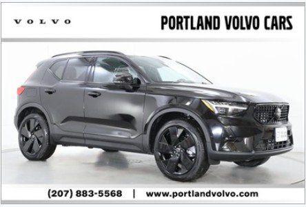 صورة مصغرة 28 لـ 2026 Volvo XC40 BLACK EDITION ULTRA, B5 AWD GAS (MILD HYBRID)
