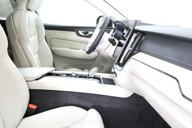 صورة مصغرة 21 لـ 2026 Volvo XC60 B5 ULTRA