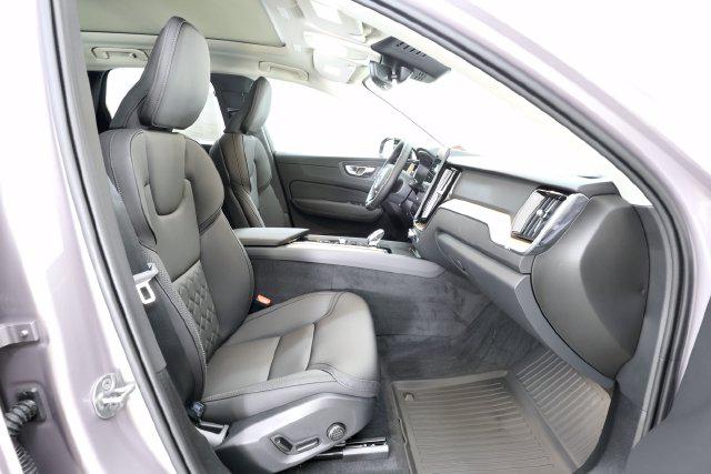 2026 Volvo XC60 B5 PLUS 缩略图 22