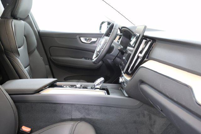 2026 Volvo XC60 B5 PLUS 缩略图 21