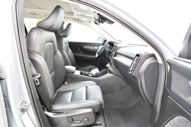 صورة مصغرة 22 لـ 2025 Volvo XC40 B5 PLUS BRIGHT THEME