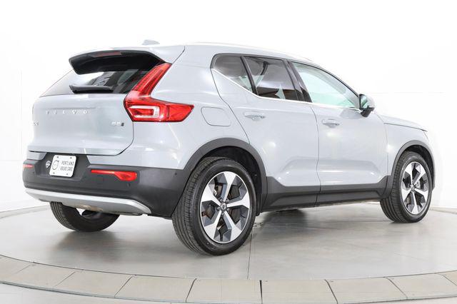 2025 Volvo XC40 B5 PLUS BRIGHT THEME — фото 9