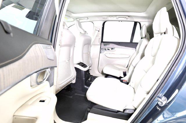 صورة مصغرة 19 لـ 2025 Volvo XC90 PLUG-IN HYBRID T8 ULTRA 6-SEATER
