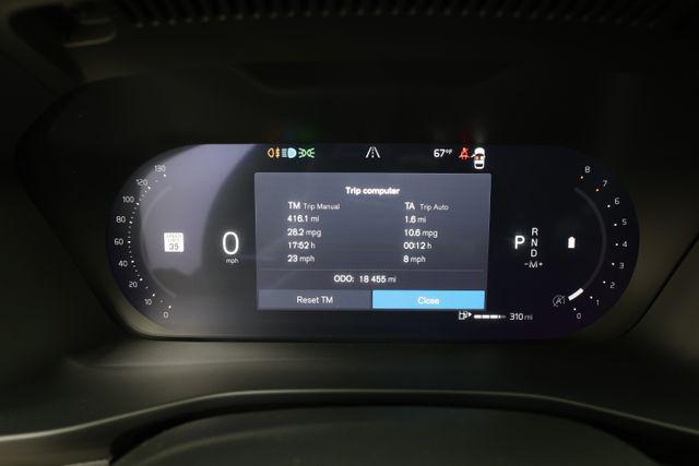 2025 Volvo XC40 B5 PLUS BRIGHT THEME — миниатюра 24