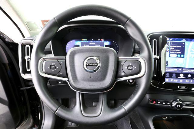 2025 Volvo XC40 B5 PLUS BRIGHT THEME — миниатюра 23