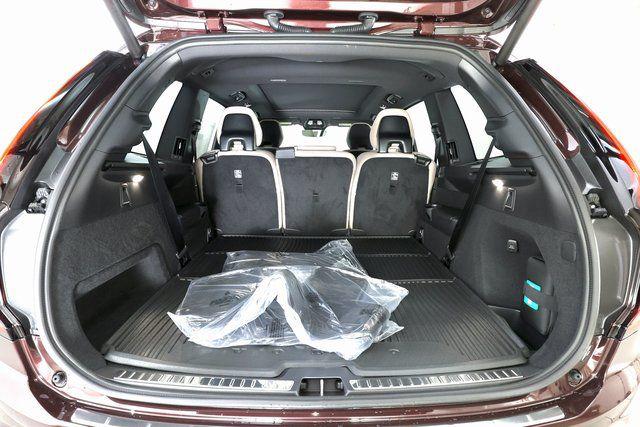 صورة مصغرة 27 لـ 2026 Volvo XC90 PLUS, B6 AWD GAS (MILD HYBRID), GASOLINE, BRI
