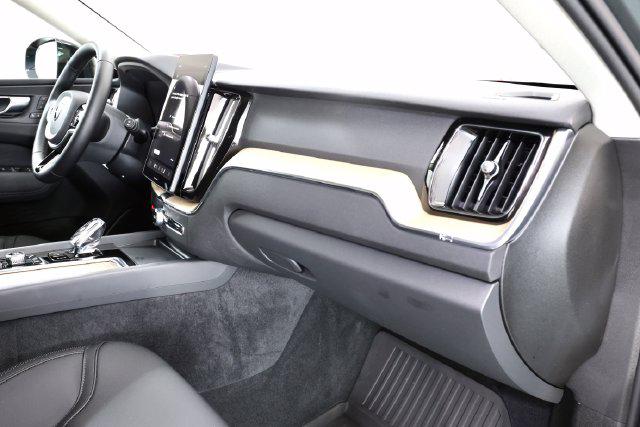 2026 Volvo XC60 PLUG-IN HYBRID CORE, T8 AWD ELECTRIC/GASOLINE 缩略图 23