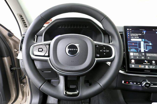 2026 Volvo XC90 PLUS, B6 AWD GAS (MILD HYBRID), GASOLINE, BRI — миниатюра 23