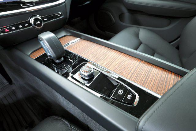 2026 Volvo V60 CROSS COUNTRY PLUS, B5 AWD GAS (MILD HYBRID) 缩略图 24