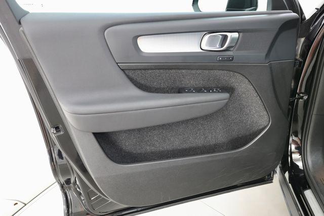 2025 Volvo XC40 B5 CORE BRIGHT THEME — миниатюра 15