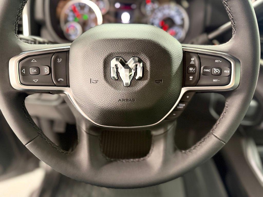 صورة مصغرة 14 لـ 2026 RAM 2500 BIG HORN