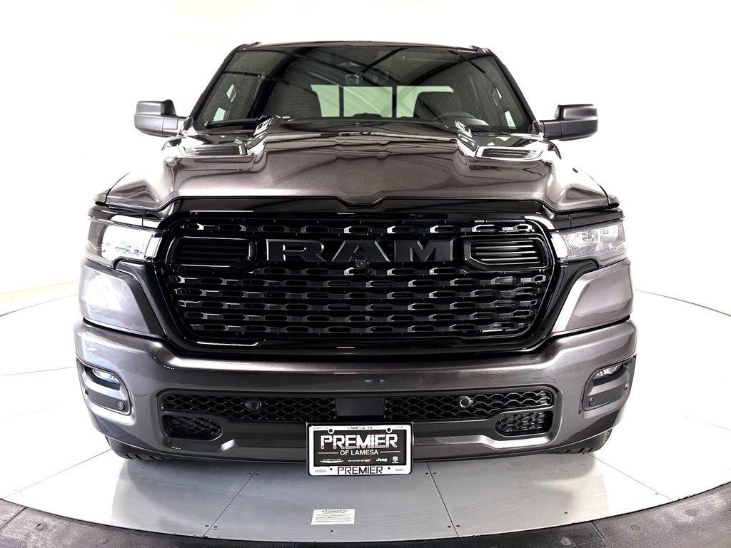 صورة 10 لـ 2026 RAM 1500 EXPRESS
