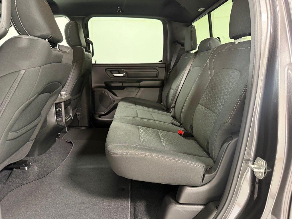 2026 RAM 1500 EXPRESS — миниатюра 19