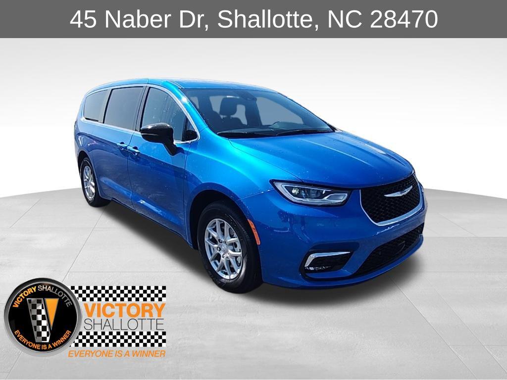 New 2026 Chrysler Pacifica L