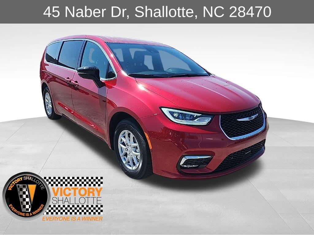 New 2026 Chrysler Pacifica L