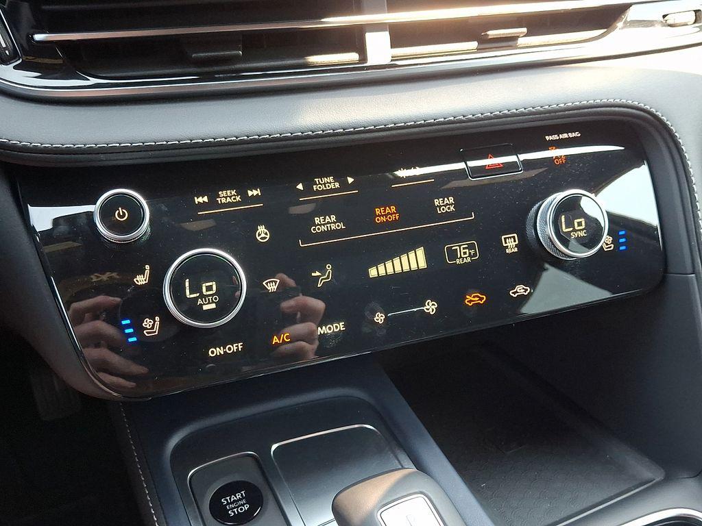 2026 Infiniti QX60 SPORT AWD 照片 16
