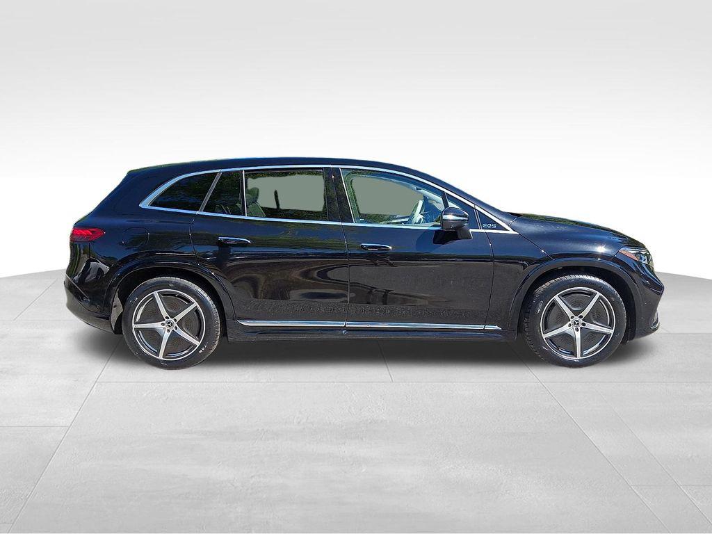 صورة 7 لـ 2023 Mercedes-BENZ EQS