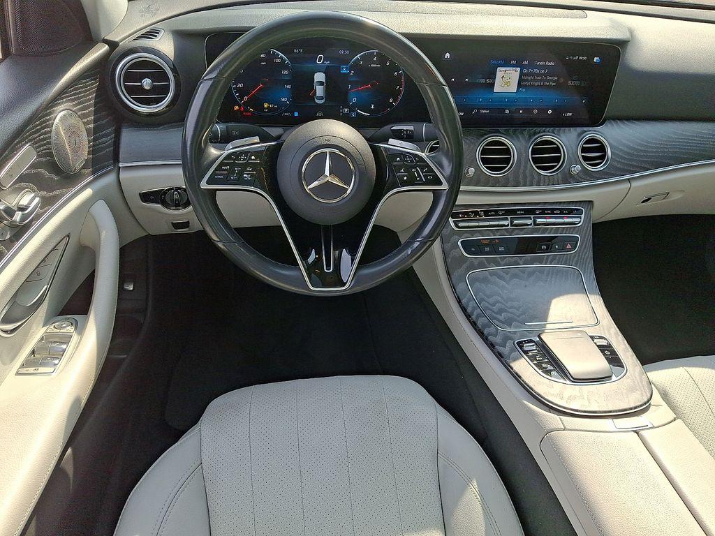 2022 Mercedes-BENZ E-CLASS — миниатюра 11