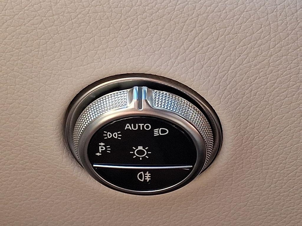2025 Mercedes-BENZ GLC 缩略图 25
