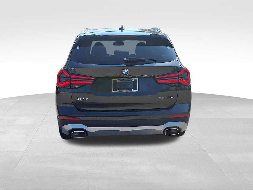 صورة 5 لـ 2023 BMW X3 XDRIVE30I