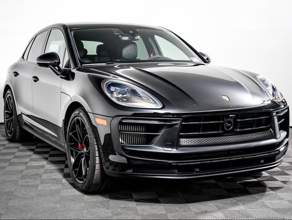 2026 Porsche MACAN MACAN GTS photo 8