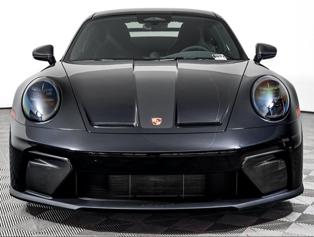 صورة 7 لـ 2026 Porsche 911 GT3 COUPE