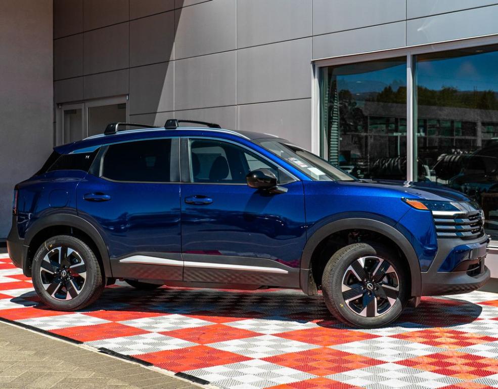 New 2026 Nissan Kicks SV