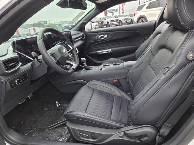 صورة 4 لـ 2026 FORD MUSTANG ECOBOOST PREMIUM
