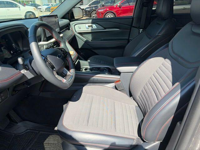 صورة 9 لـ 2025 FORD EXPLORER ST-LINE
