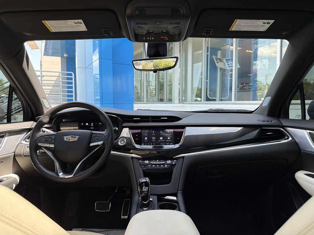 2024 Cadillac XT6 SPORT AWD — миниатюра 27