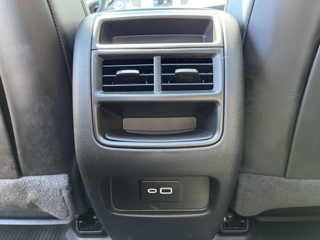 صورة مصغرة 44 لـ 2024 Cadillac XT5 SPORT