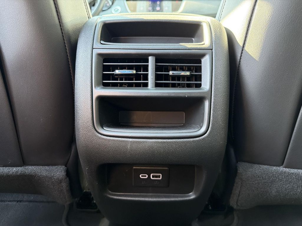 صورة مصغرة 43 لـ 2023 Cadillac XT5 PREMIUM LUXURY
