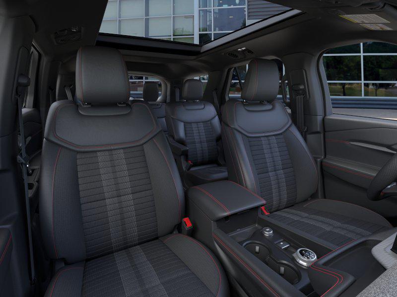 صورة 10 لـ 2026 FORD EXPLORER ST-LINE