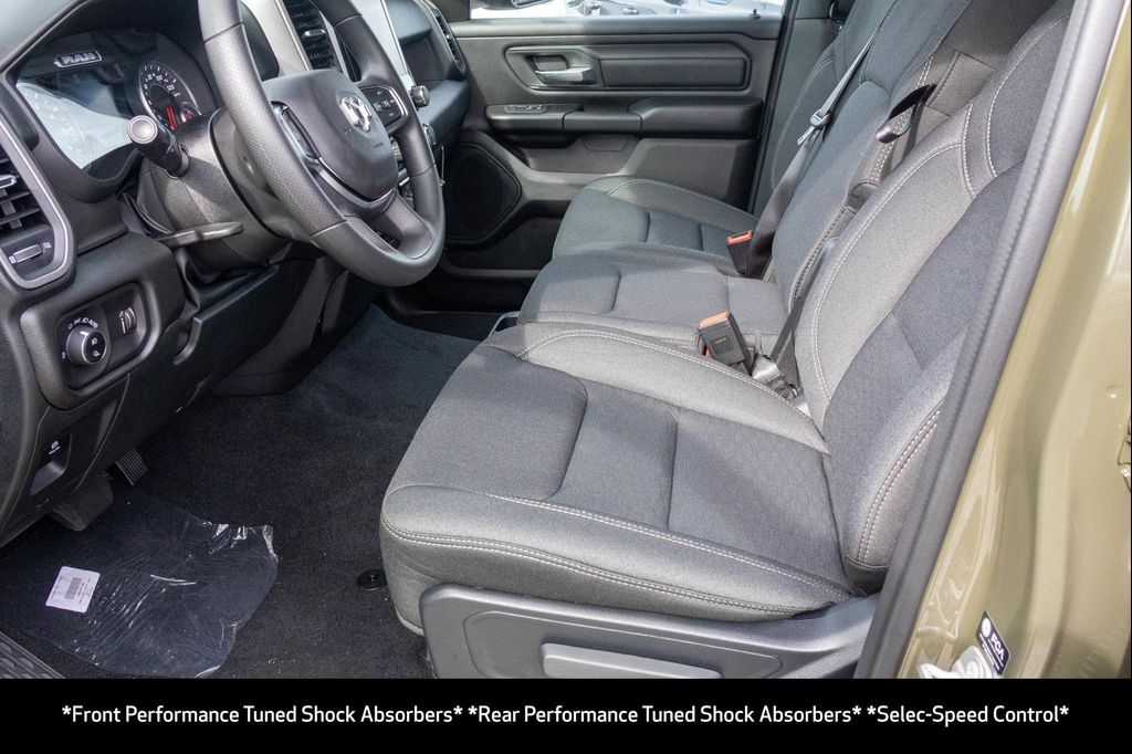 صورة مصغرة 5 لـ 2027 RAM 1500 WARLOCK