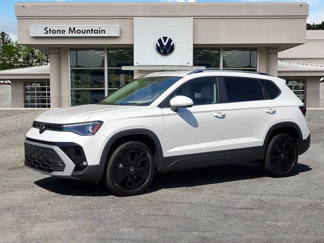 New 2026 Volkswagen Taos 1.5T SE
