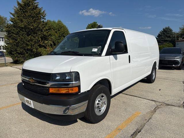 New 2025 Chevrolet Express 3500 Work Van