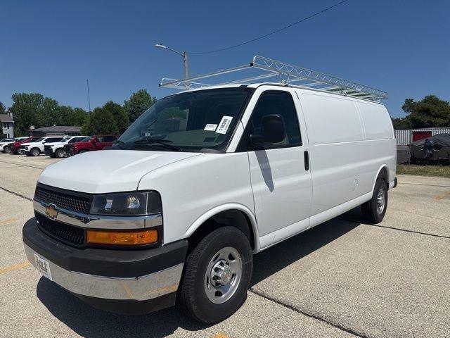 New 2026 Chevrolet Express 3500 Work Van