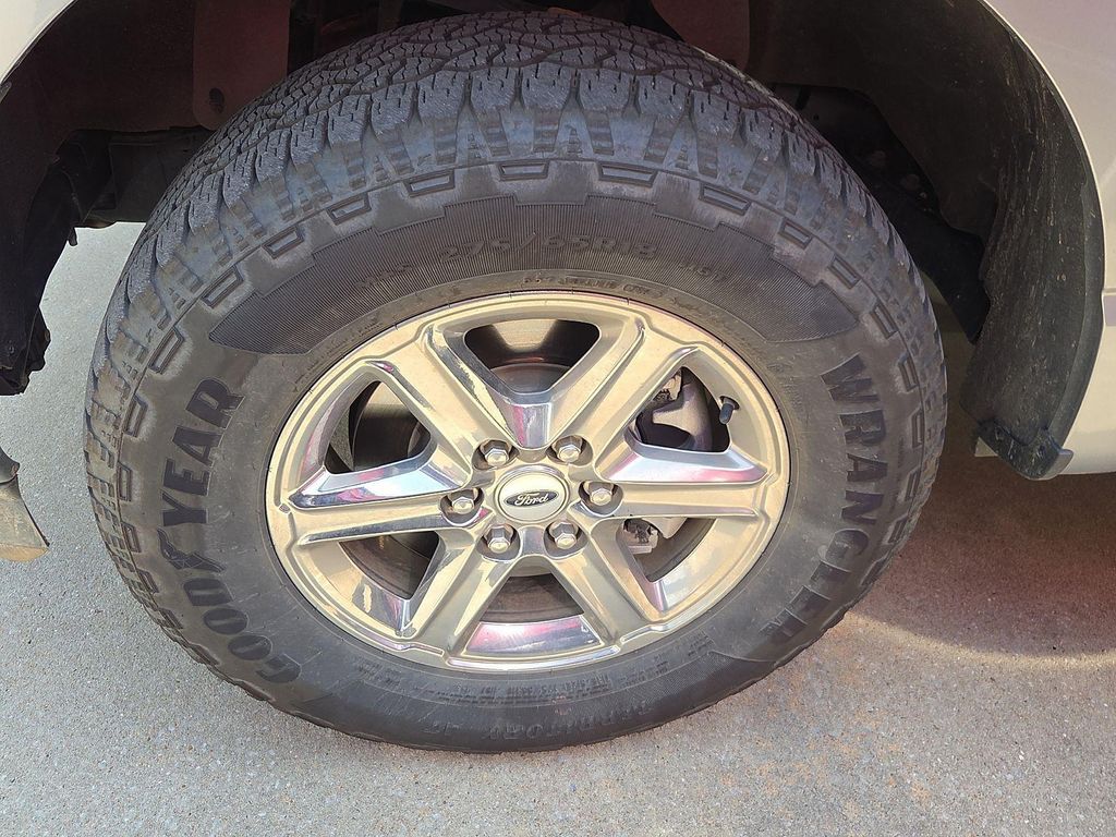 صورة 3 لـ 2025 FORD F-150 XLT