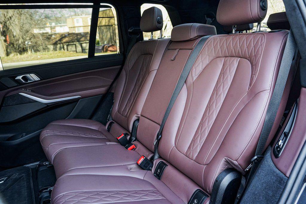 صورة مصغرة 20 لـ 2025 BMW X7 M60I