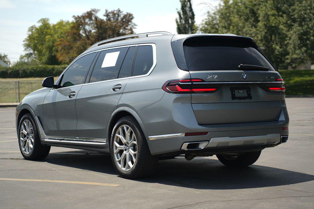 2023 BMW X7 XDRIVE40I photo 3